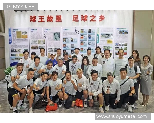 欧洲杯足球明星卡全新挂盒上线 收集你最爱的球员与荣耀时刻