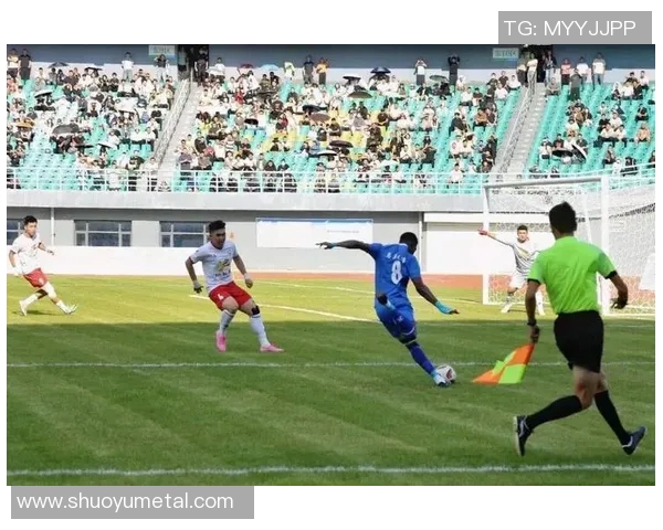 震撼球星巅峰对决全场过人精彩瞬间燃爆绿茵赛场