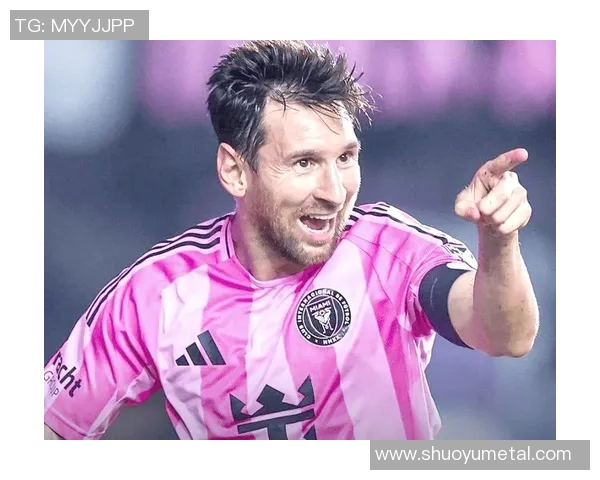 传奇足球后卫巨星的巅峰之路与球场风采解析